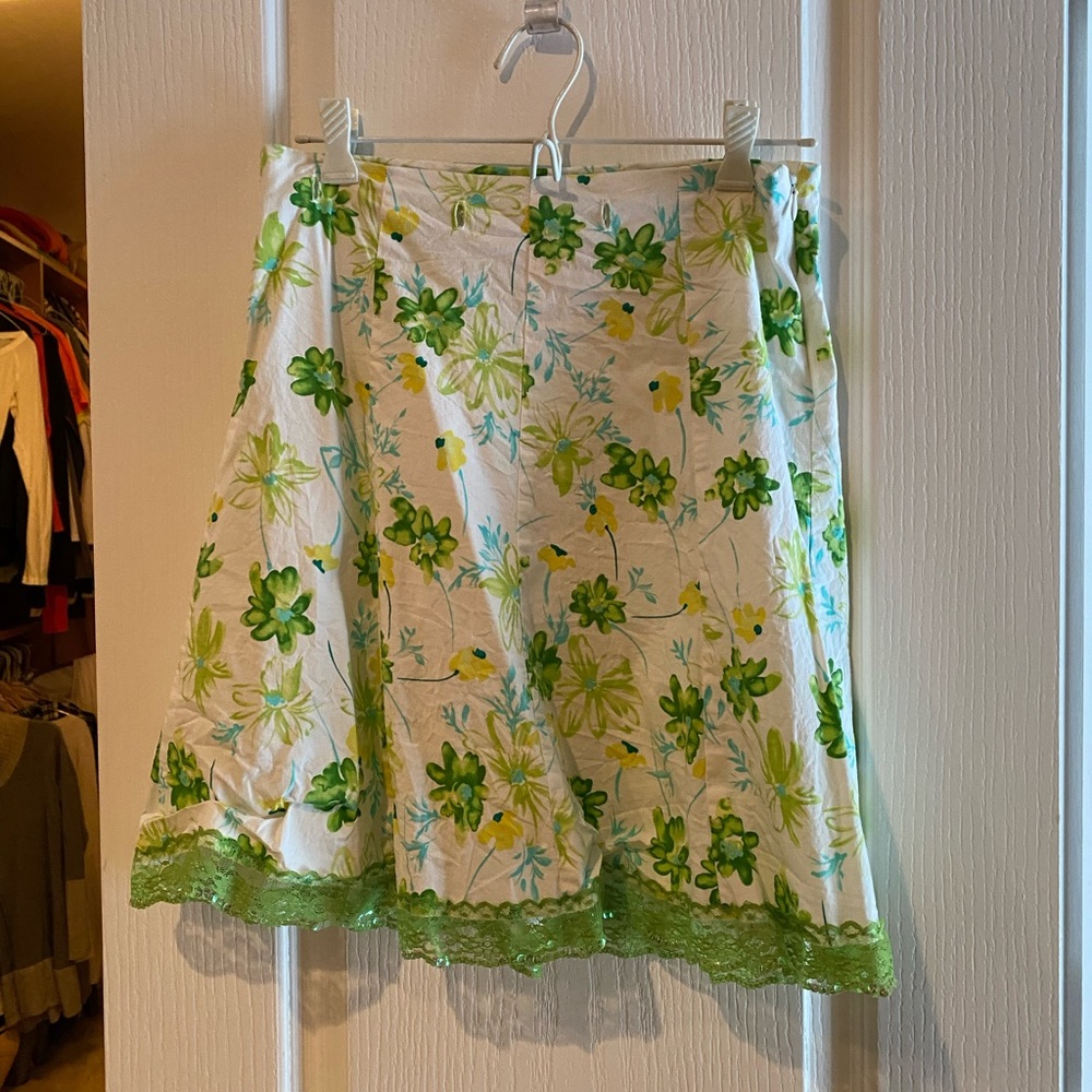 Skirt - Picture 2 of 2